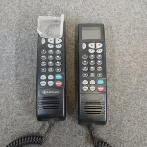 Lexus 1997-2000 SC300 SC400 Front console LEXUS / Motorola US OEM 1 Telephone